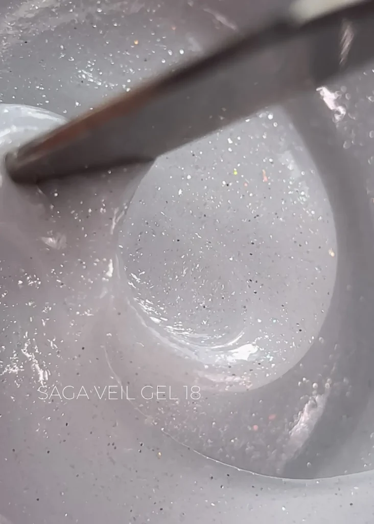 Saga Builder Gel Veil Nr.18  15g