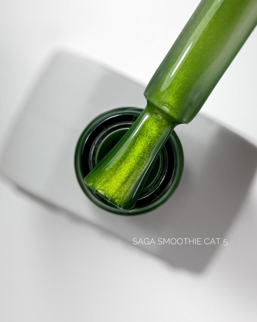 Saga Smoothie Cat Eye Nr.05  10ml