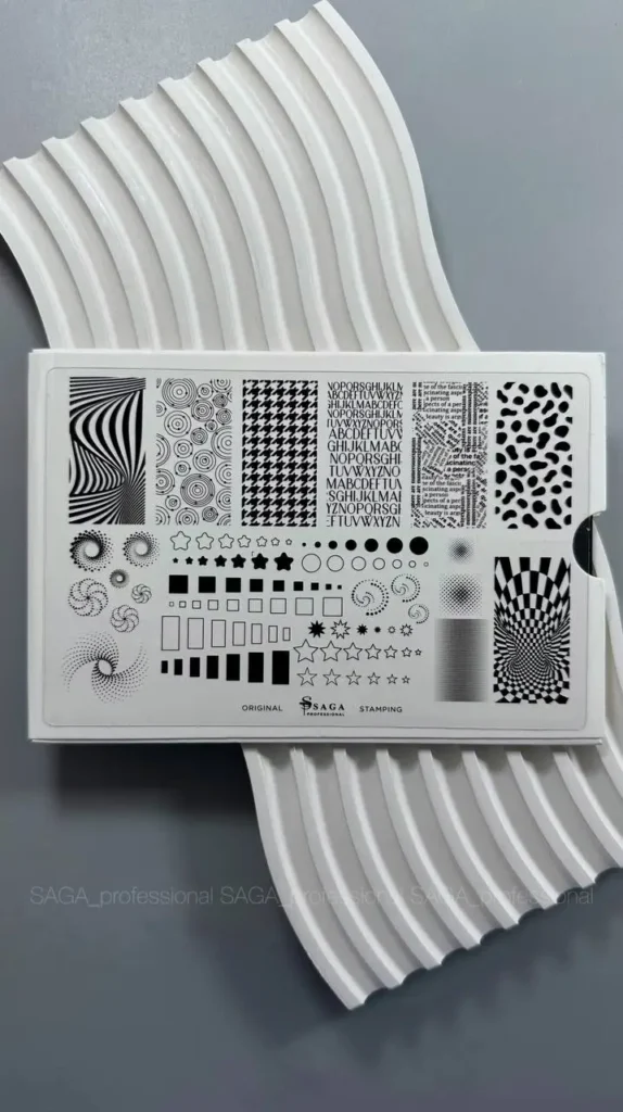 Saga Stamping Plate Nr.08