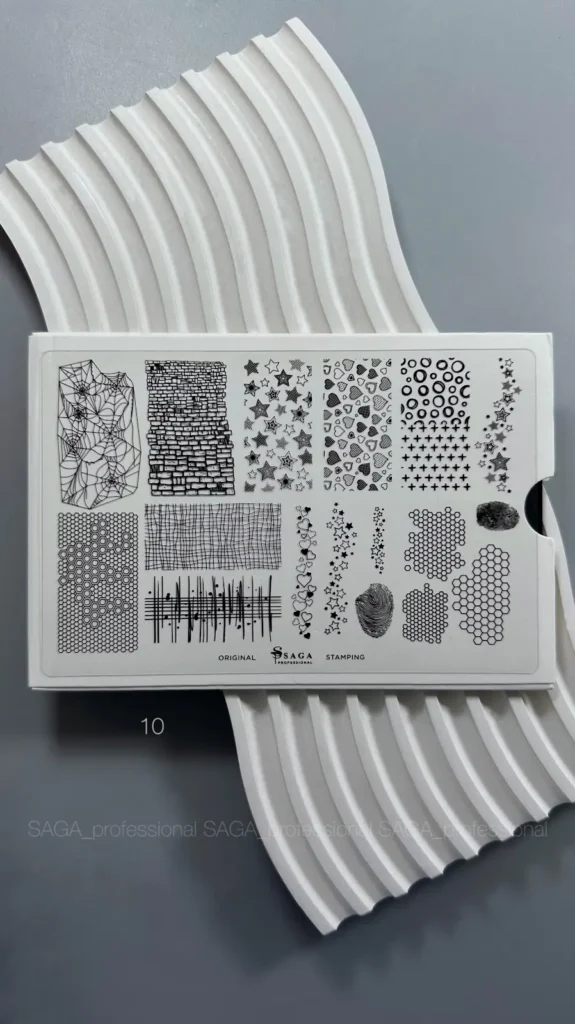 Saga Stamping Plate Nr.10