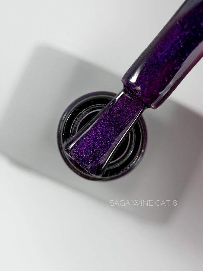Saga Wine Cat Eye Nr.08  10ml.
