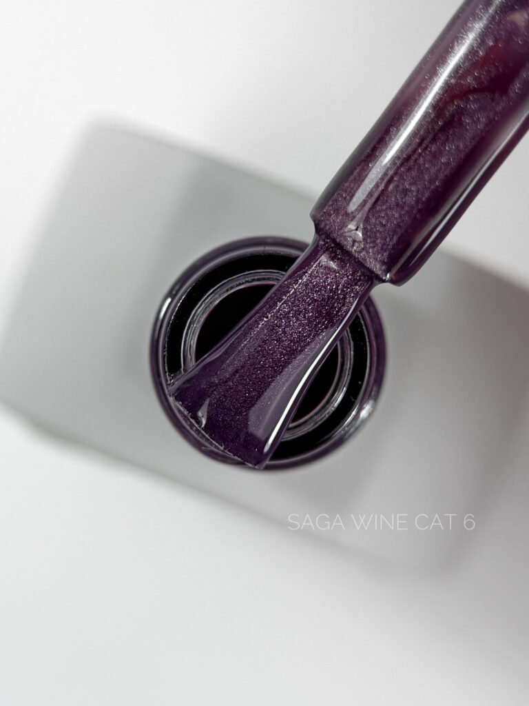 Saga Wine Cat Eye Nr.06  10ml.