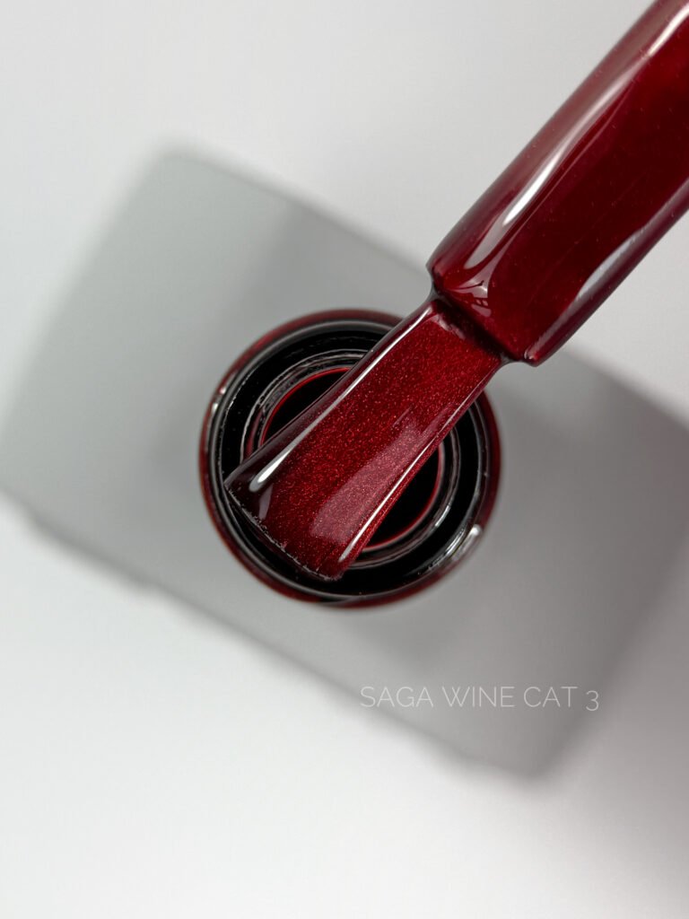 Saga Wine Cat Eye Nr.03  10ml.