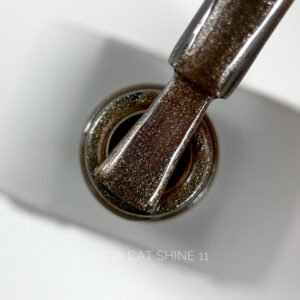 Saga Professional Shine Cat Eye Nr.11 10ml.