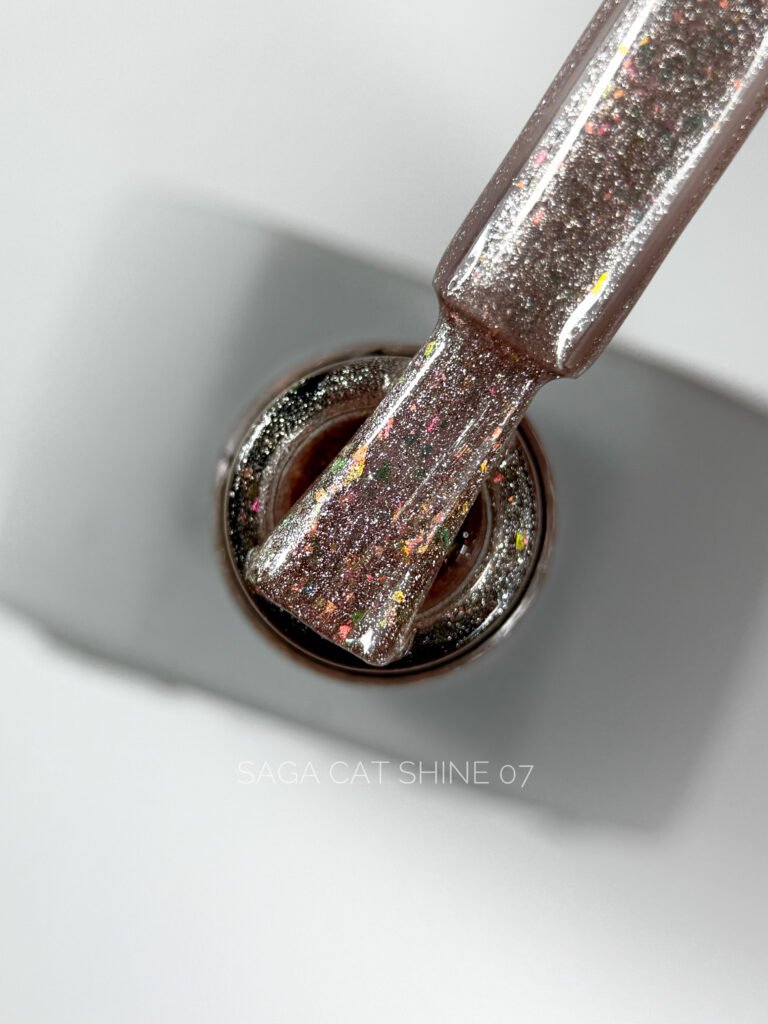 Saga Professional Shine Cat Eye Nr.07 10ml.