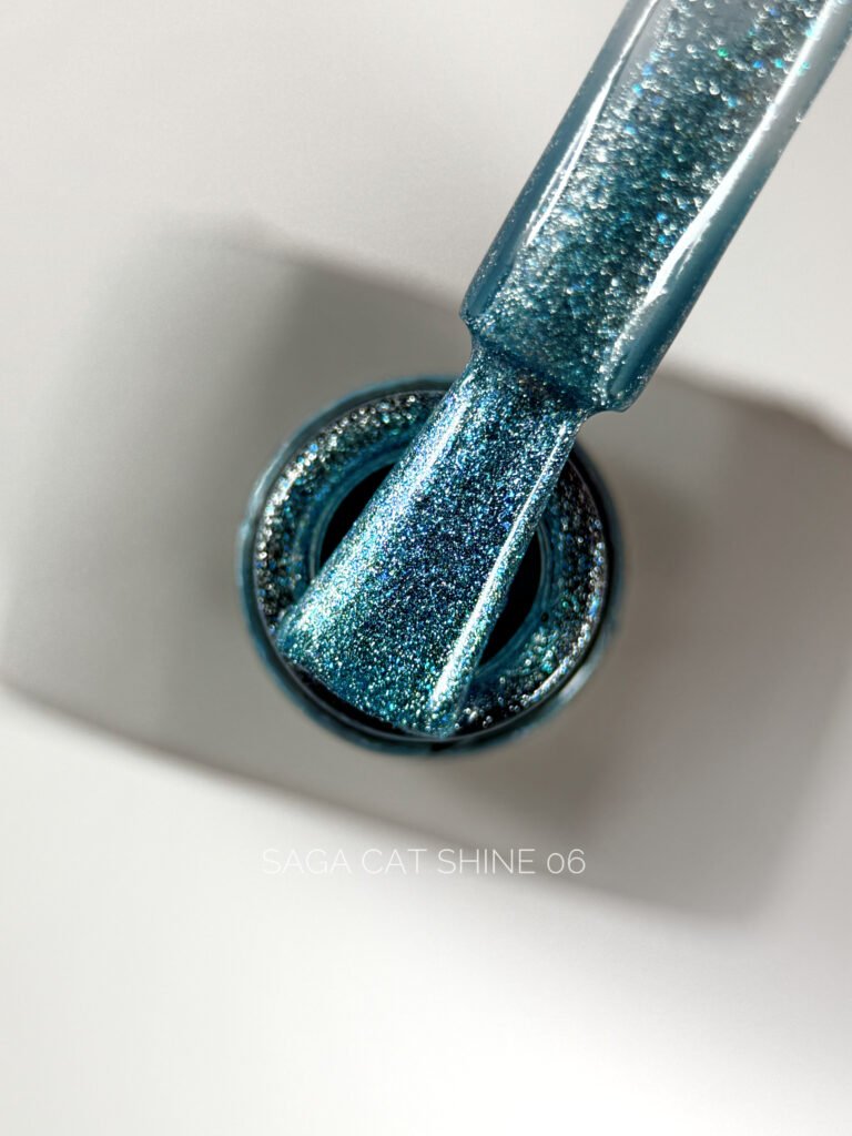 Saga Professional Shine Cat Eye Nr.06 10ml.