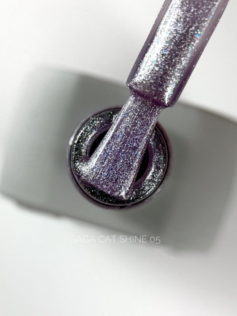 Saga Professional Shine Cat Eye Nr.05 10ml.